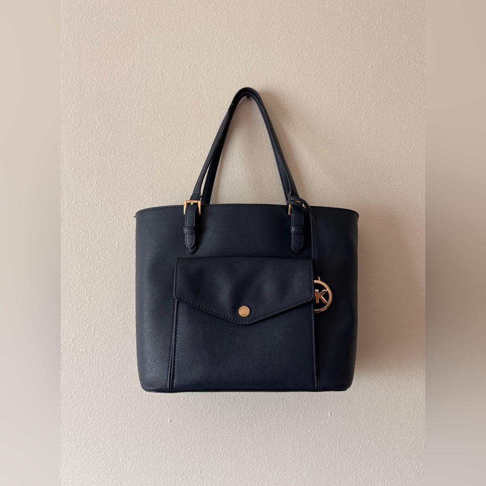 Michael Kors Jet Set Medium Pocket MF Tote Bag